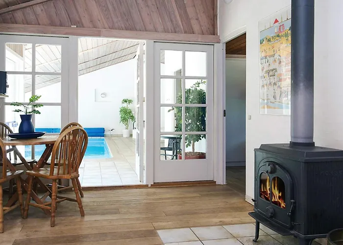 4 Star In Tatil Evi Vig